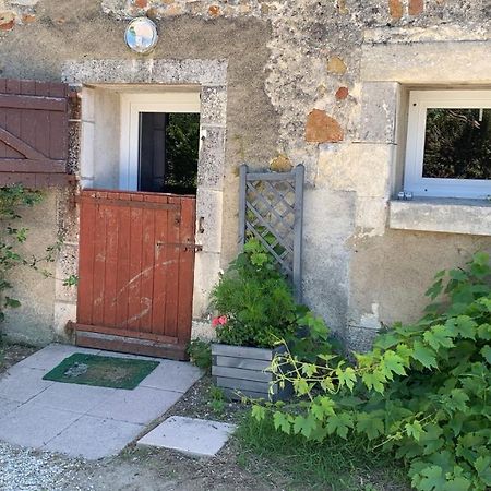 Petit Gite A La Ferme Des Buttons Rosnay  エクステリア 写真
